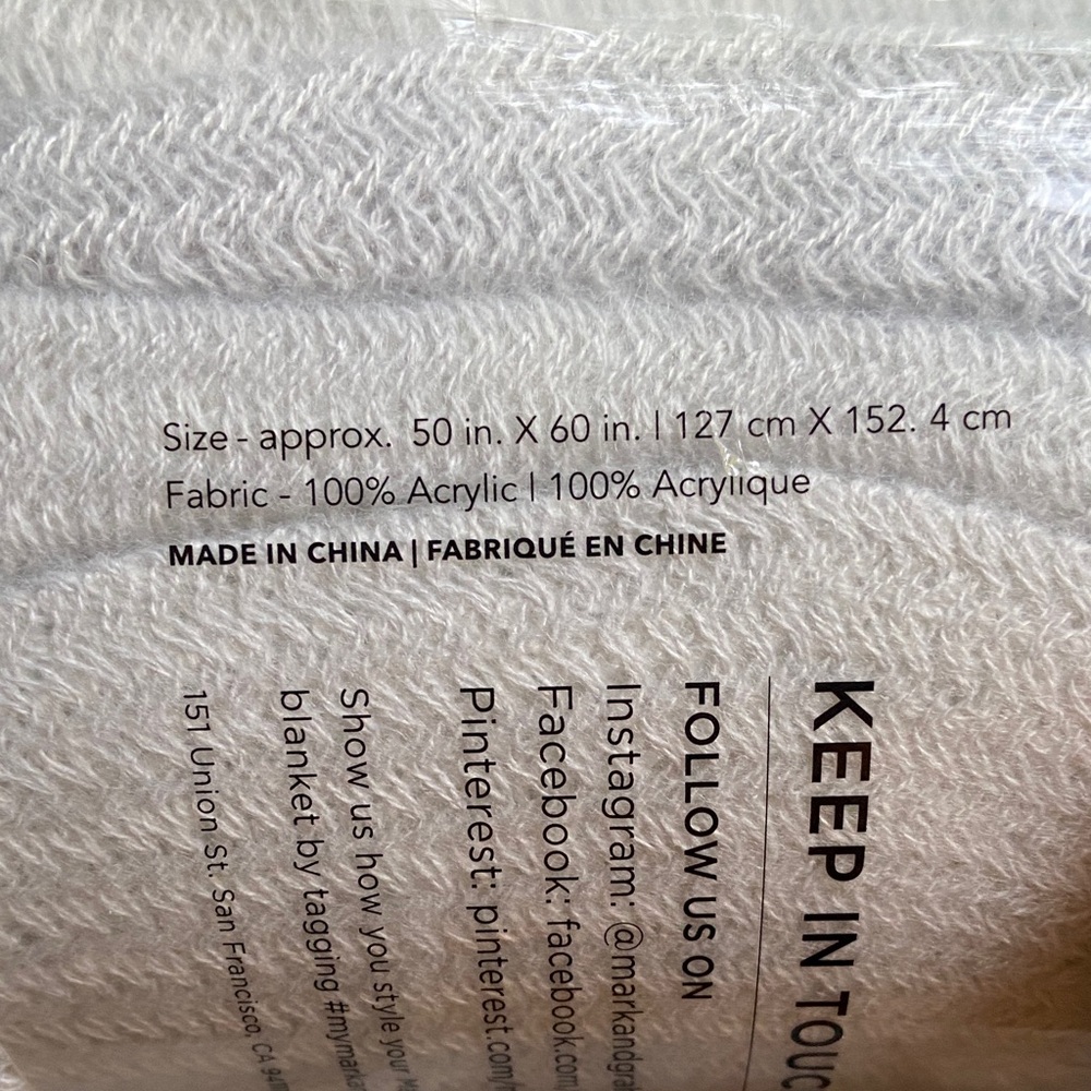 NEW Mark & Graham Light Gray Colorblock Throw Blanket - Picture 4 of 5